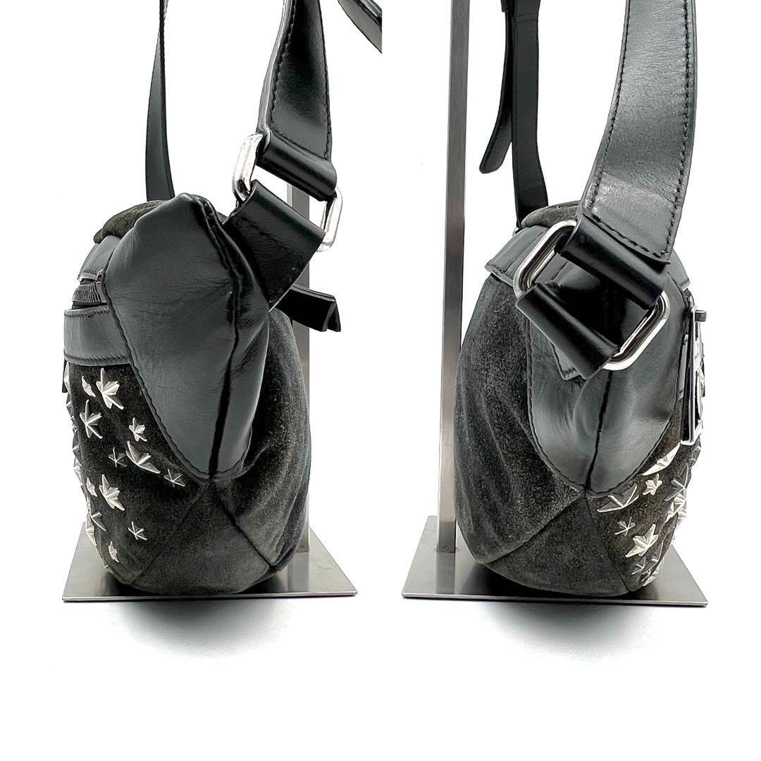{ прекрасный товар }JIMMY CHOO Jimmy Choo мужской DERRYte lease ta- заклепки Cross корпус кожа сумка "body" поясная сумка наклонный .. чёрный 