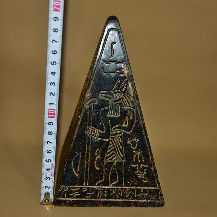 j1216中国古玩 旧家収蔵 隕石 金字塔 古代 エジプト 文化 置物