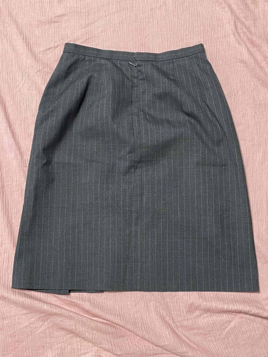 ※Bランク※【中古】ALPHAPIER_タイトスカート11号/AR3819-1/ストライプ/チャコールグレー/おしゃれOL制服/かわいい会社事務服_画像3
