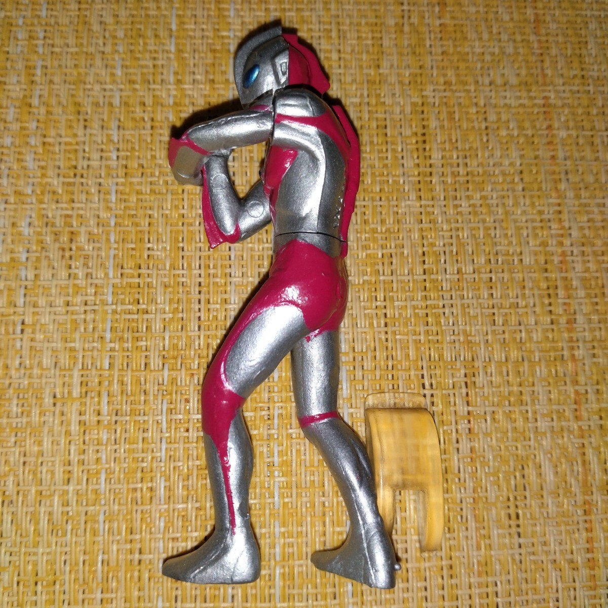 BANDAI Ultraman HG серии PART3 Ultraman Powered выставленный товар