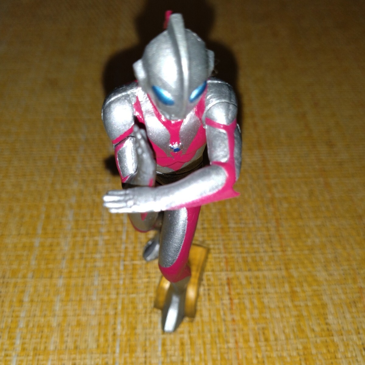 BANDAI Ultraman HG серии PART3 Ultraman Powered выставленный товар 