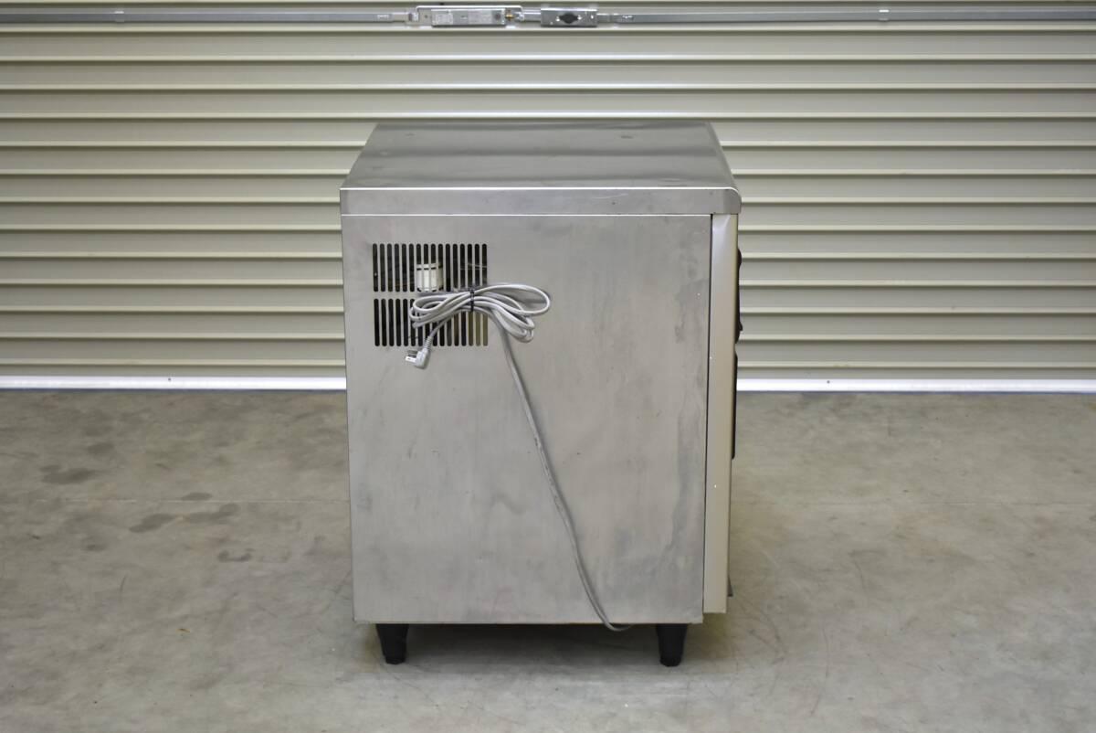 yt1932ジ ホシザキ 業(yè)務用制氷機 CM-100K チップアイスメーカー 制氷100kg AC100V 2015年制造 幅60cm 通電OK 現(xiàn)狀品『引取歓迎』70530-09