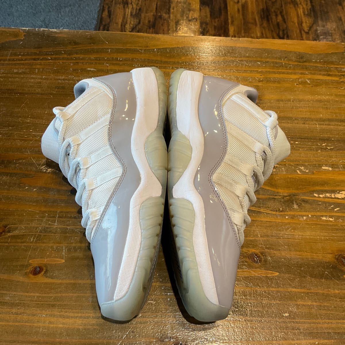 AIR JORDAN 11 RETRO LOW воздушный Jordan 11 retro low серый эмаль AV2187-140 Size 26cm б/у товар чёрный бирка 