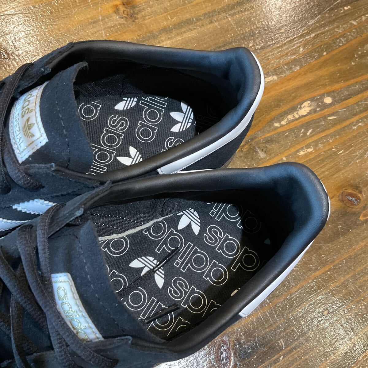 adidas アディダス HANDBALL SPEZIAL ハンドボールスペツィアル スウェードローカットスニーカー DB3021 Size 28cm 美中古品 本體のみ