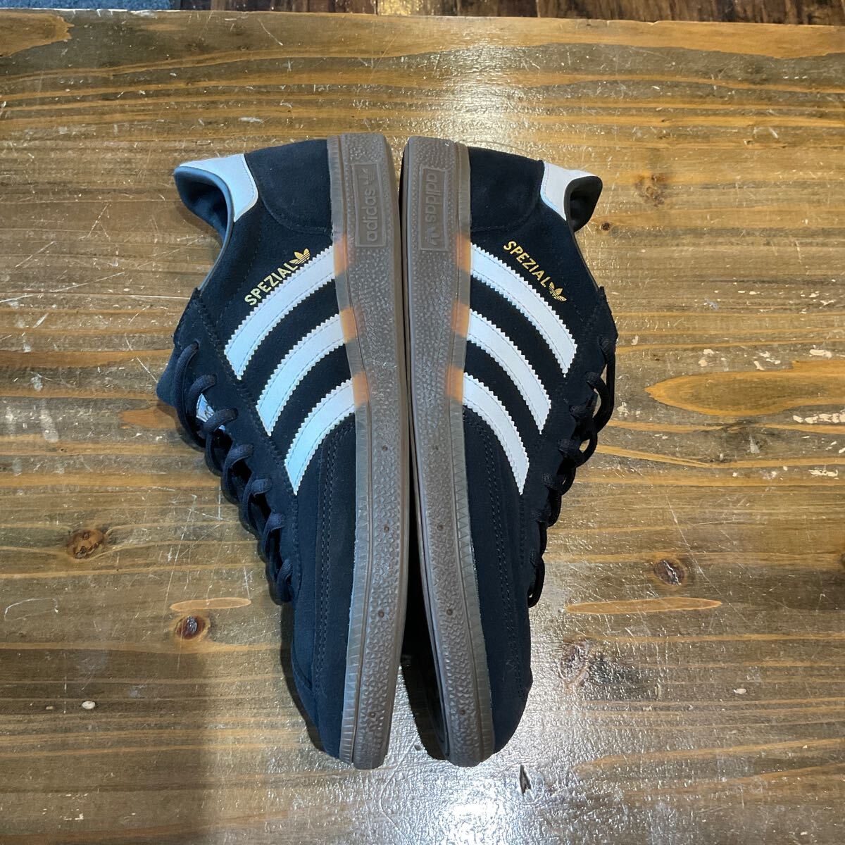 adidas アディダス HANDBALL SPEZIAL ハンドボールスペツィアル スウェードローカットスニーカー DB3021 Size 28cm 美中古品 本體のみ