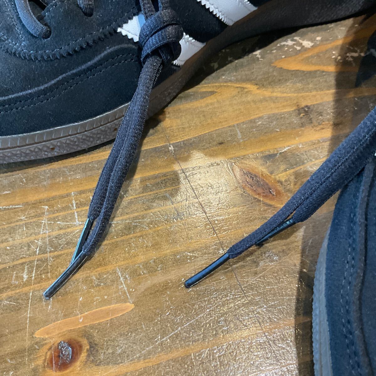 adidas アディダス HANDBALL SPEZIAL ハンドボールスペツィアル スウェードローカットスニーカー DB3021 Size 28cm 美中古品 本體のみ