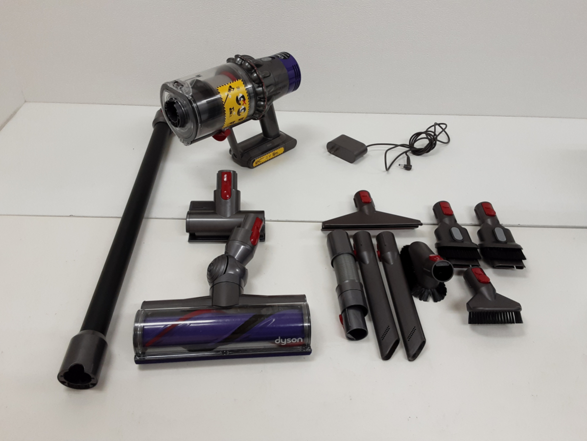 【S827】中古品 dyson SV12 動(dòng)作確認(rèn)?簡易清掃済み コードレスクリーナー ダイソン