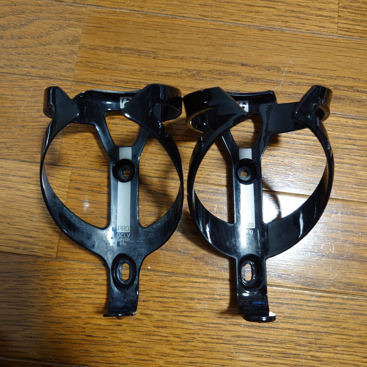 最終値下げTREKボントレガー Pro OCLVカーボンボトル ケージ2個セット BONTRAGER PRO OCLV CARBON28gとELITE38gの2個セット カーボン