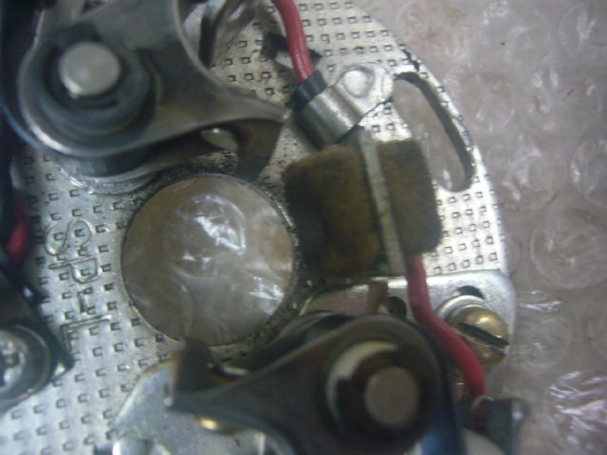 【BST】わ☆カワサキ W1S 旧車 純正 ポイントベース コンタクトブレーカー イグニッション _画像5