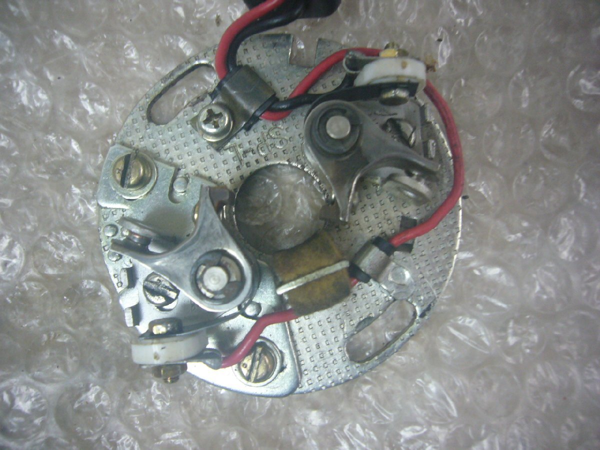 【BST】わ☆カワサキ W1S 旧車 純正 ポイントベース コンタクトブレーカー イグニッション _画像2