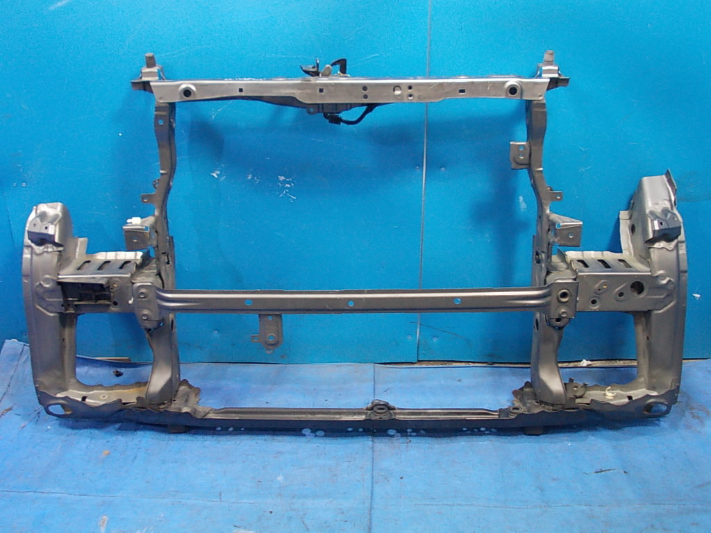 JF3/JF4/N-BOX カスタムG/Lホンダセンシング　コアサポート/ホースメント、キャッチ付　フレームカット　カラーNo.NH880M　EG型式S07B_画像1