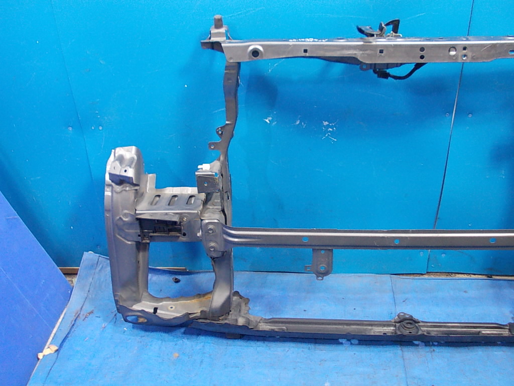 JF3/JF4/N-BOX カスタムG/Lホンダセンシング　コアサポート/ホースメント、キャッチ付　フレームカット　カラーNo.NH880M　EG型式S07B_画像2