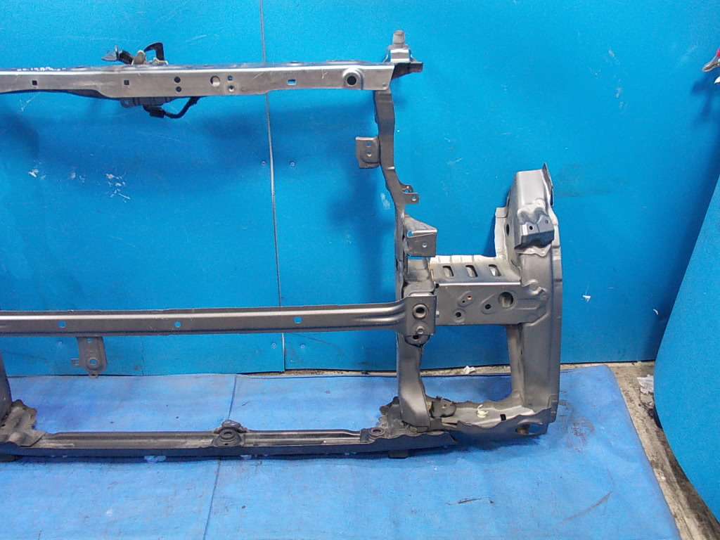 JF3/JF4/N-BOX カスタムG/Lホンダセンシング　コアサポート/ホースメント、キャッチ付　フレームカット　カラーNo.NH880M　EG型式S07B_画像3