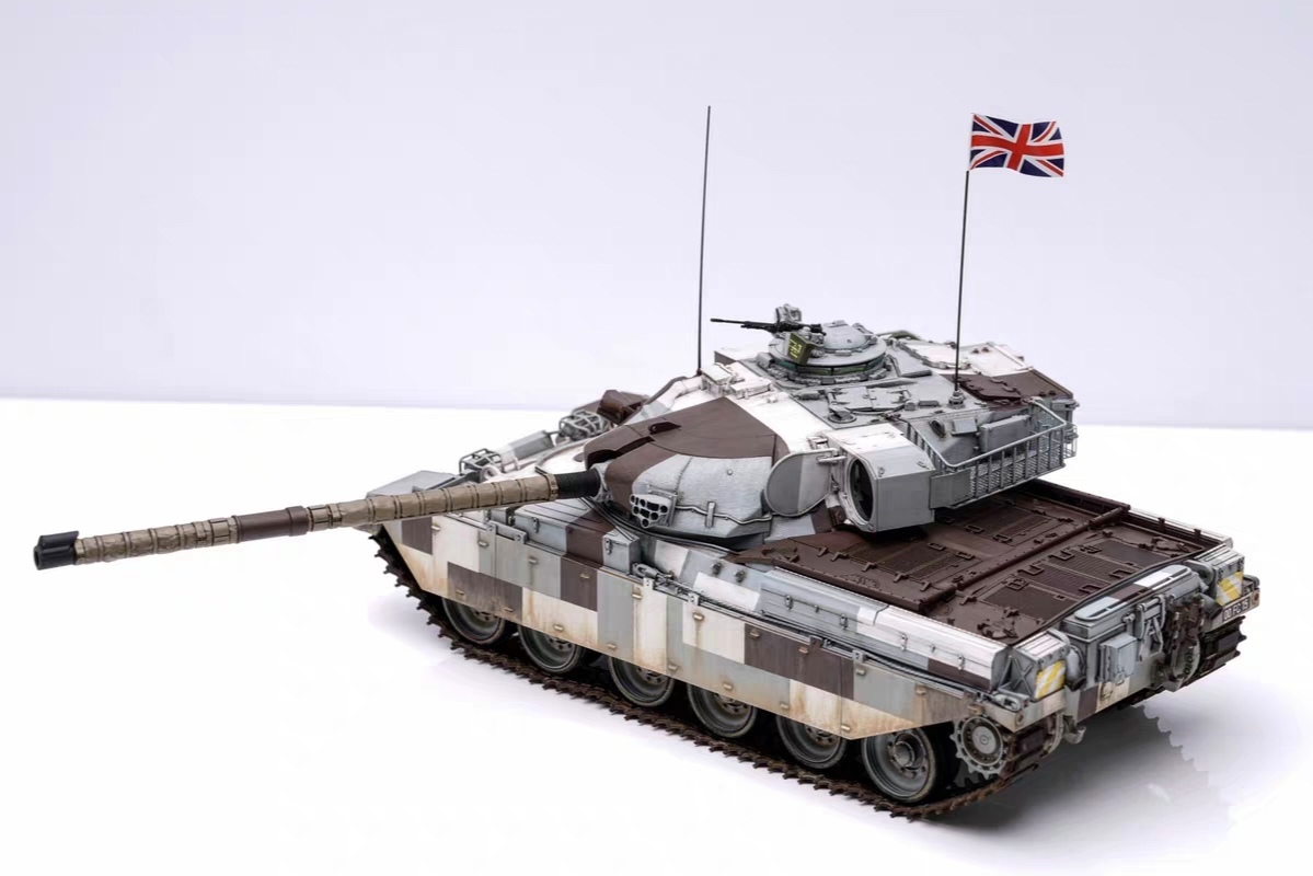 1/35 イギリス軍 チーフテンMk10 主力戦車 組立塗装済完成品_画像8