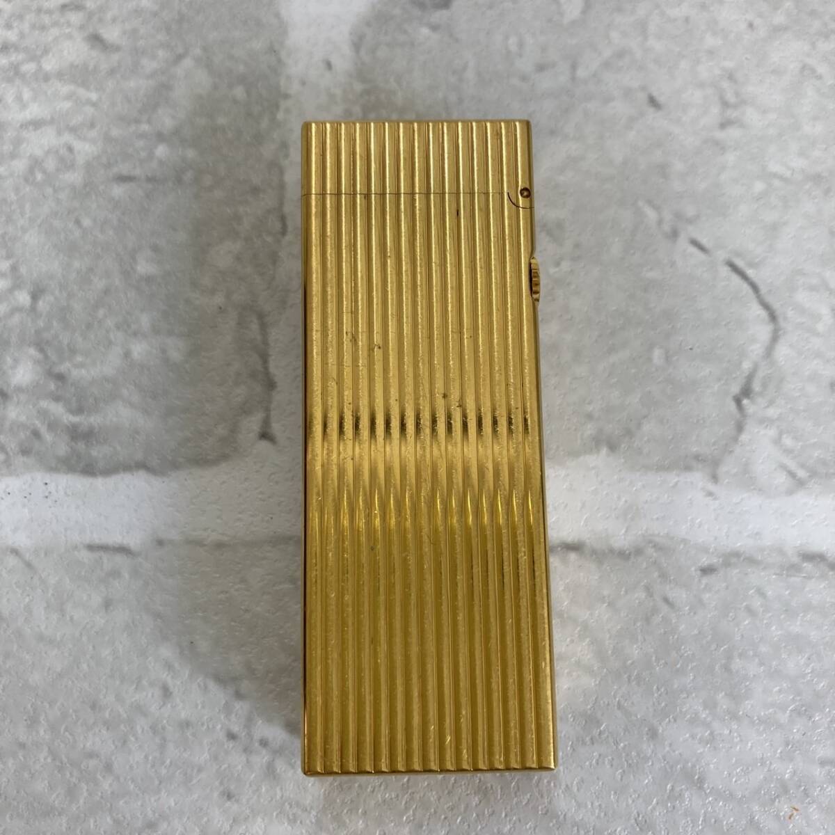 [TG0525?] Dunhill газовая зажигалка Gold цвет с коробкой надеты огонь не проверка работоспособность не проверялась 