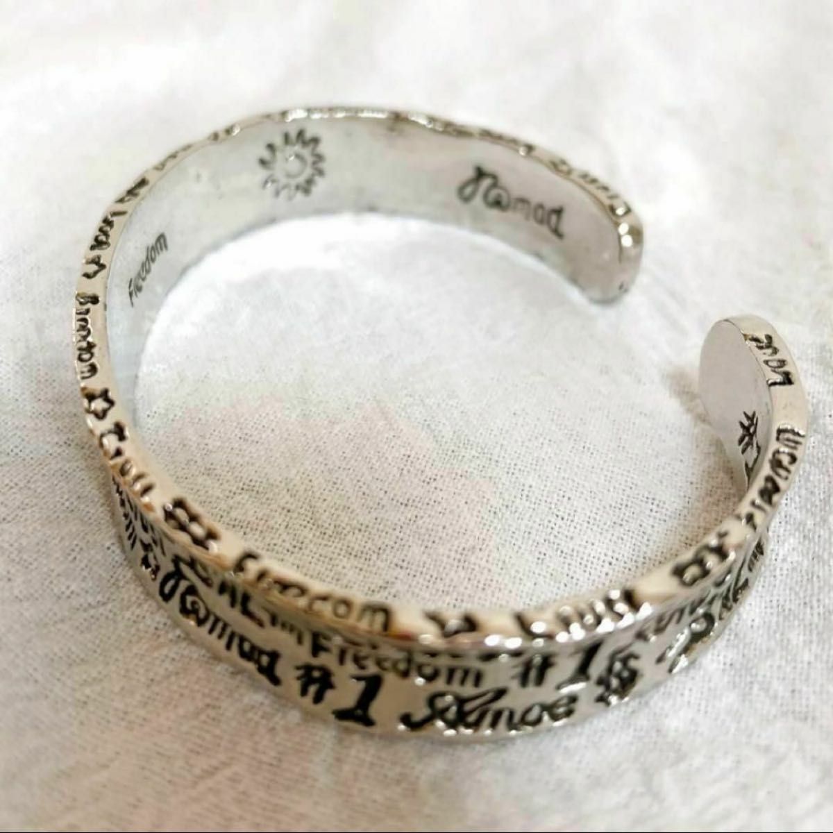 バングル　ブレスレット　英字　絵文字　古代文字　ナバホ シルバー メンズ レディース ユニセックス 刻印 ストリート