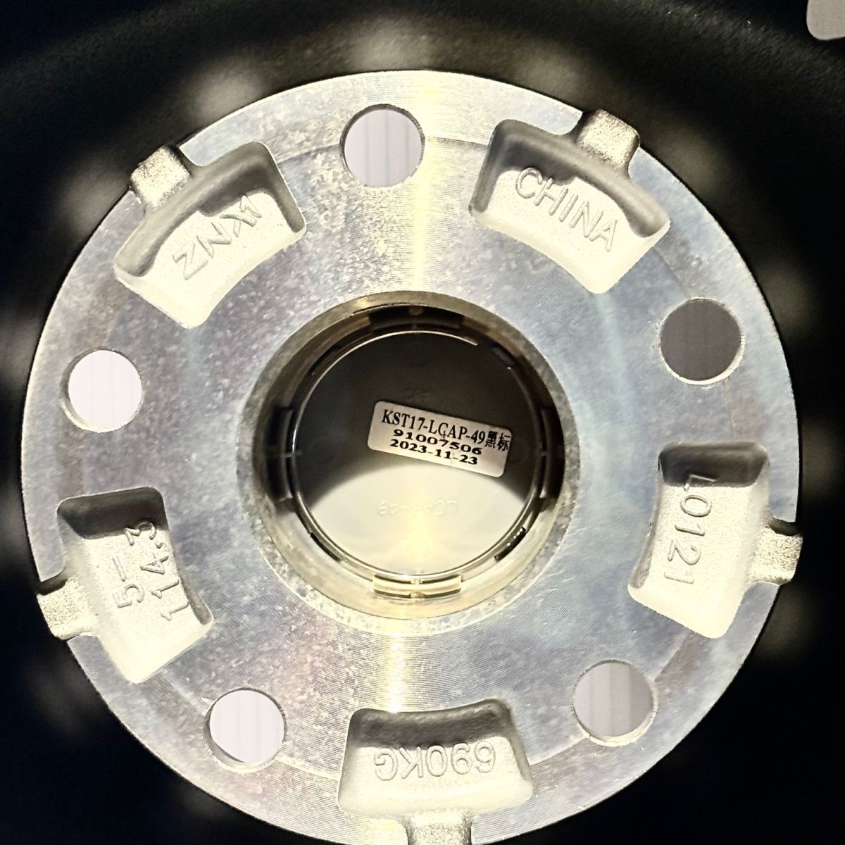 即納 新品セット シュタイナー FTX 8.5-20+42 5/120 ヨコハマ アドバンデシベル V553 245/45R20 40系アルファード ヴェルファイア 共豊_画像2