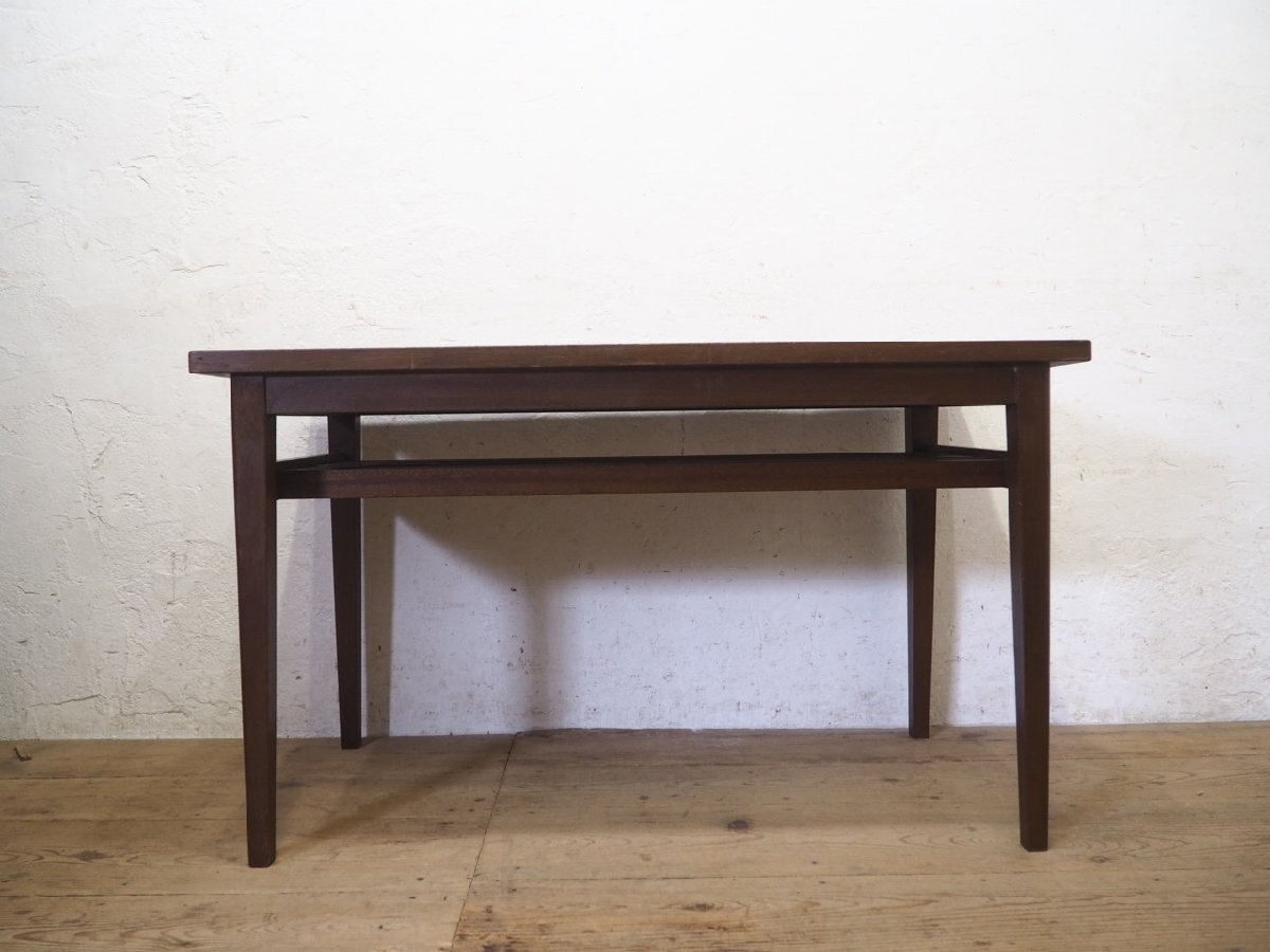 タ荷N0124◆⑨天板W120cm×D58,5cm◆ヴィンテージ◆ラワン材のレトロな古い木制テーブル◆機(jī) 作業(yè)臺(tái) デスク 陳列臺(tái) 展示臺(tái) 飾り棚Q(ヤD)松