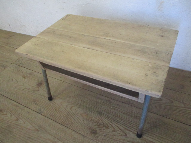 タN693◆③天板W60cm×D39,5cm◆レトロな古い鉄腳テーブル◆機(jī) 工業(yè)系 デスク 展示棚 陳列臺(tái) アイアン カフェ 喫茶店 ビンテージJ(町)