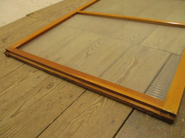 タW071◆(1)【H176cm×W93cm】◆昭和レトロな味わいの古い木製ガラス戸◆建具引き戸古民家町屋古家具古道具カフェM下_画像4