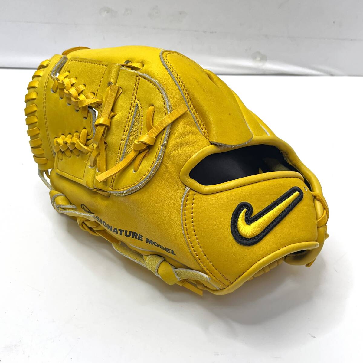 (志)NIKE/ナイキ SIGNATURE MODEL M18 シグネチャー 軟式用 グローブ 左利き用 クラブ イエロー 黃色 松坂大輔モデル (o)0620C