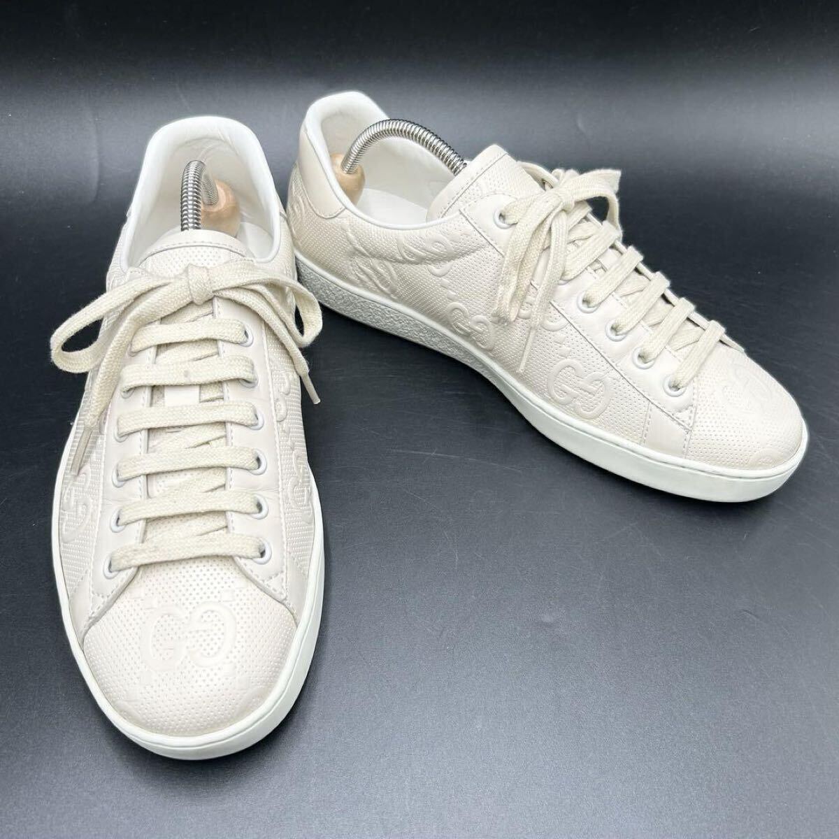 1円 【未使用級】 GUCCI グッチ 【圧倒的高級感】 GGエンボス GG柄 メンズ ローカット スニーカー シューズ 靴 ホワイト 白 26.5cm相當