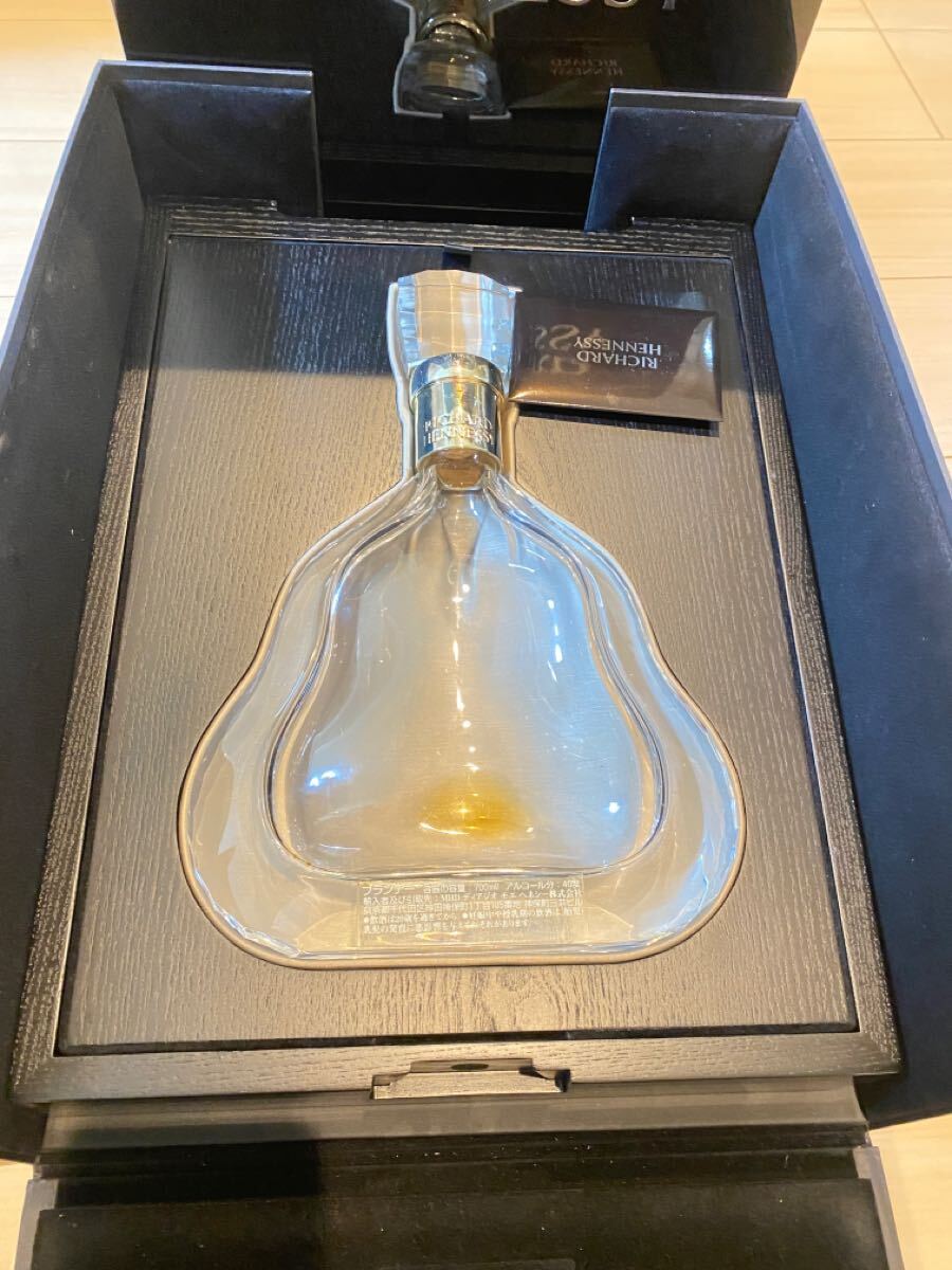 【旧】リシャールヘネシーの空瓶と空箱 リシャール ヘネシー 700ml 空瓶 空箱・冊子・ケース付き(日本