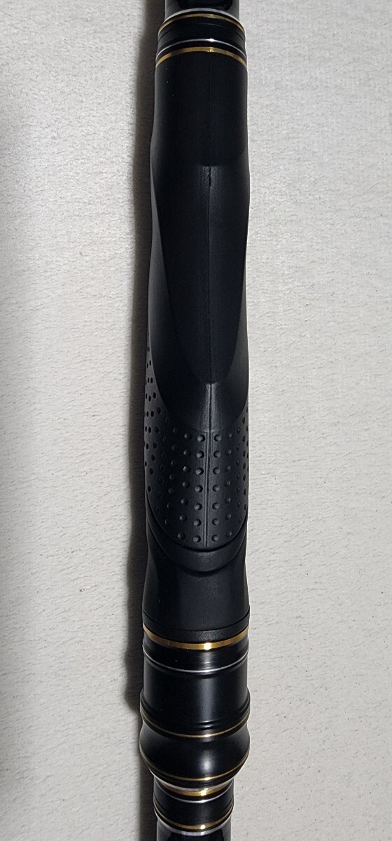 超美品中古品 がまかつ がま磯 スーパープレシード SUPER PRECEDE (125-53ガイドキャップ、竿袋、化粧箱付き) がまかつ