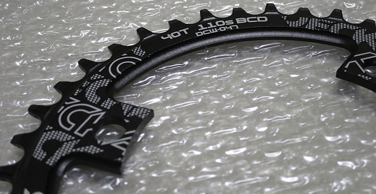 DECKAS ナローワイド 40T PCD(BCD)110 4アーム 4穴 黒色 73g チェーンリング 軽量　未使用