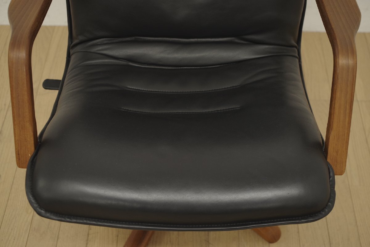 BERG Furniture ベルグファニチャー パーソナルチェア リクライニングチェア 本革 チーク材 北歐 ビンテージ デンマーク ブラック リビング