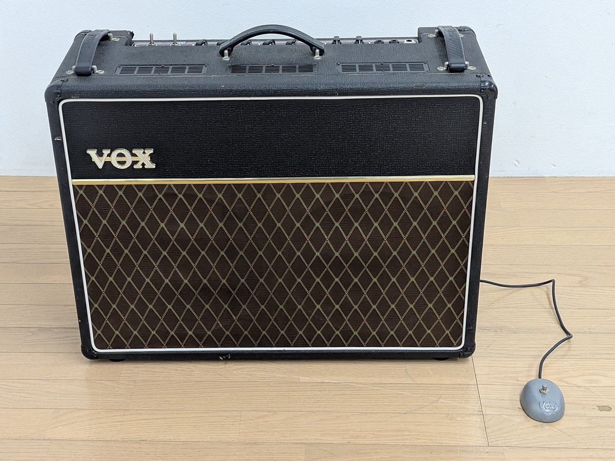 引取推奨 VOX ヴォックス AC30/6TB ギターアンプ 真空管 中古 音出し確認済 専用ハードケース付き