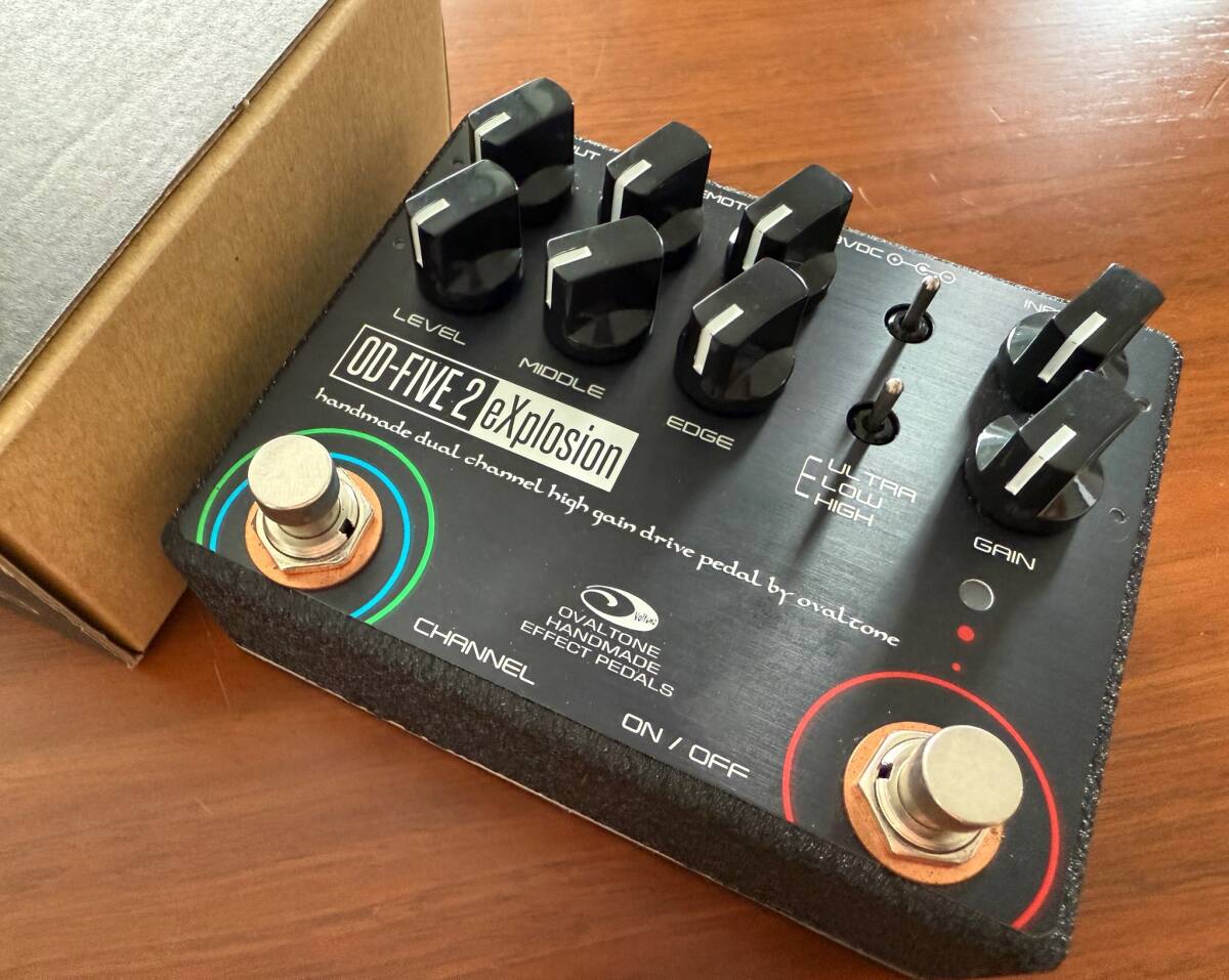 新品同様 Ovaltone OD-FIVE2 explosion オーバードライブ/ディストーション エフェクター