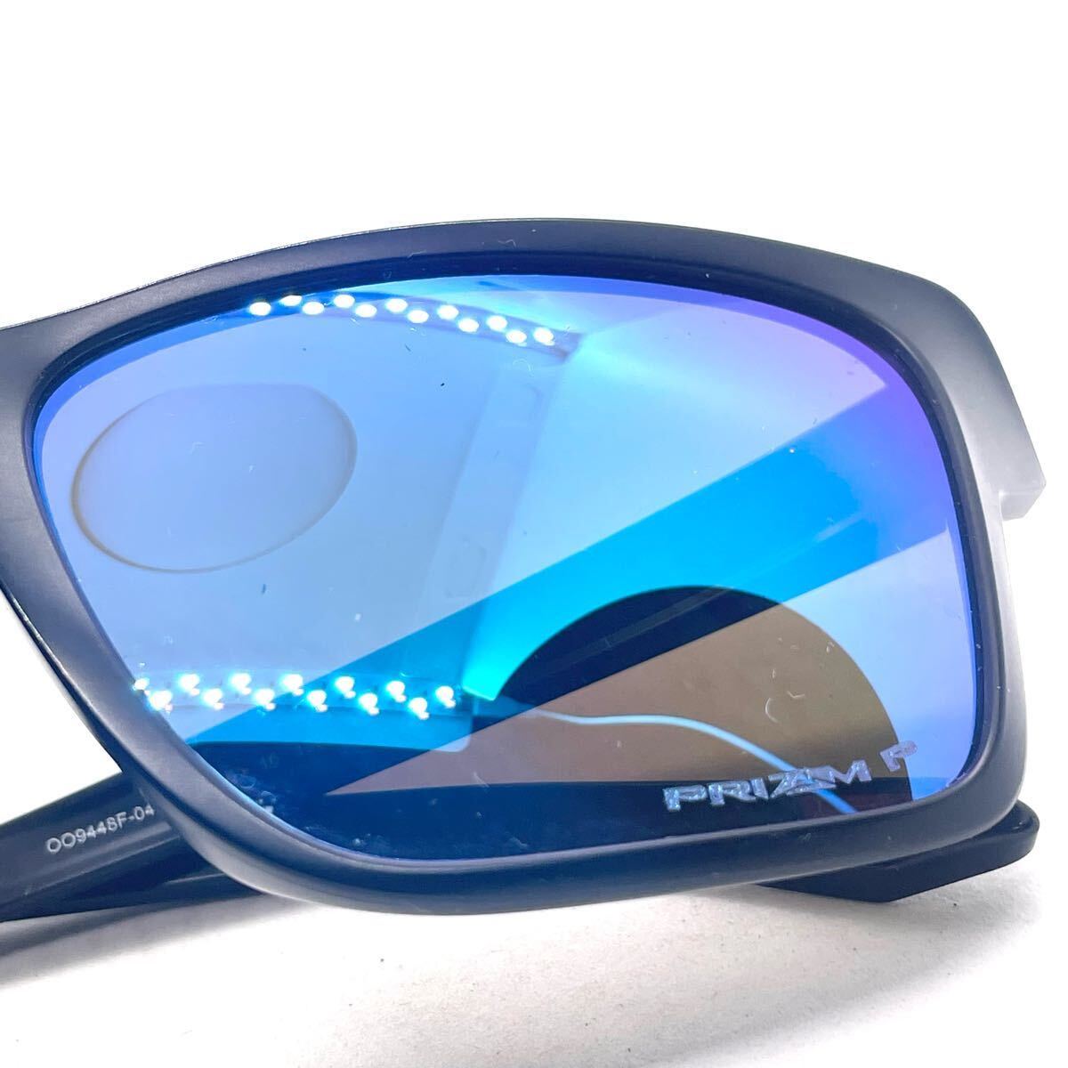 （a446）OAKLEY オークリー SYLAS 度なしサングラス 度なし 偏光サングラス OO9448F-0458 58?16 139