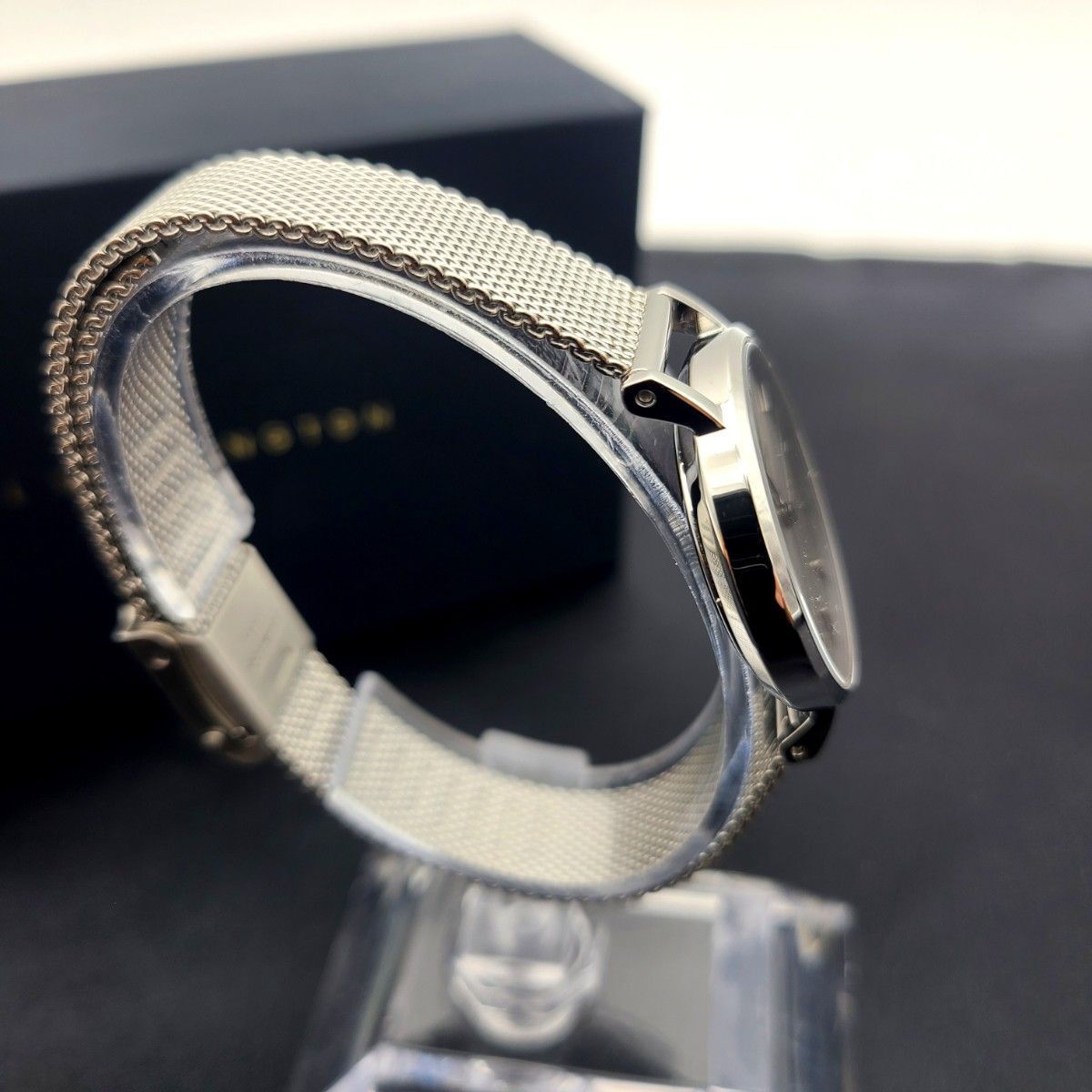 極美品 腕時計 DANIEL WELLINGTON ダニエルウェリントン 稼働品　レディース　シルバー　仕事　ビジネス