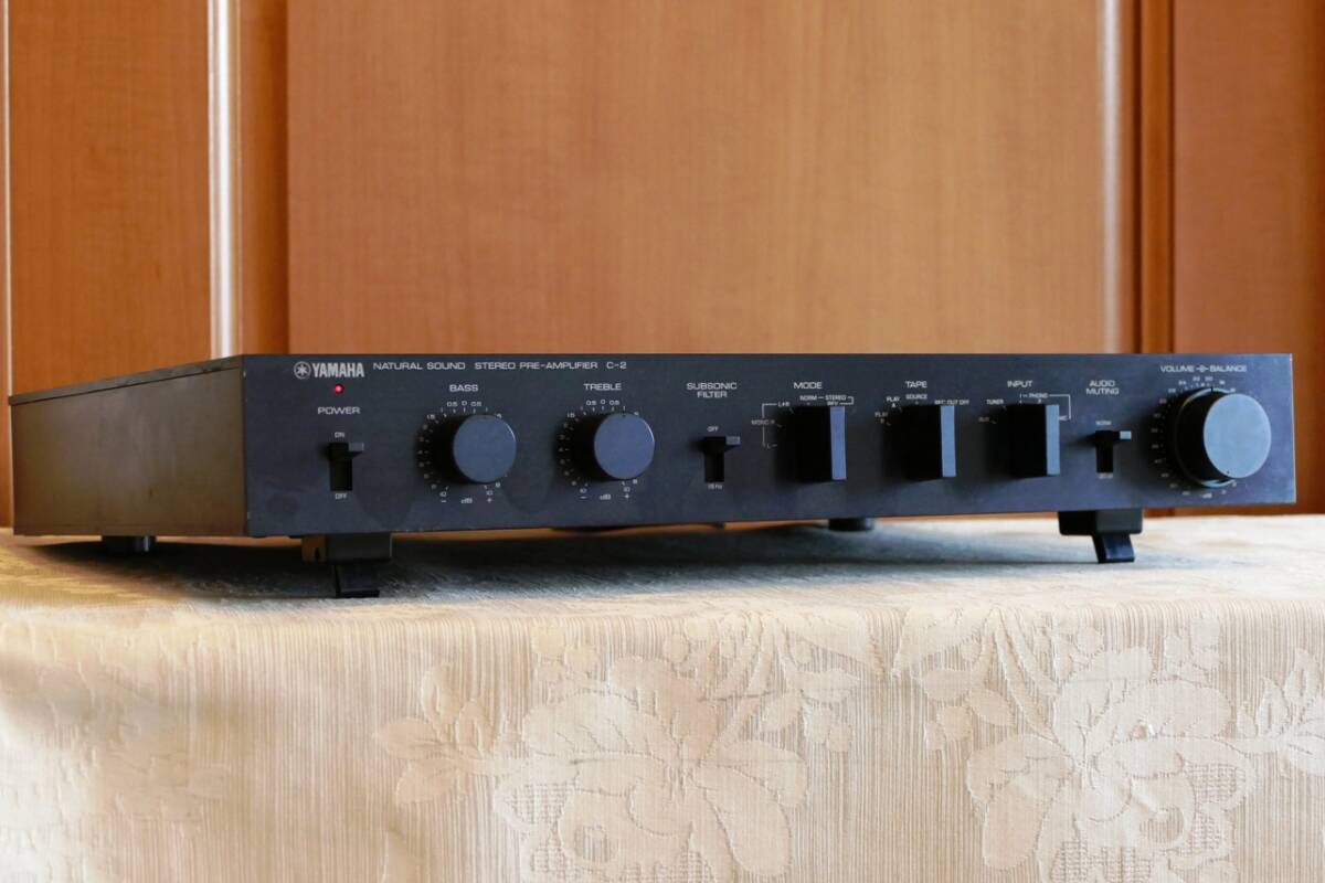  Yamaha C-2 предусилитель контроль усилитель полное обслуживание исправно работающий товар 