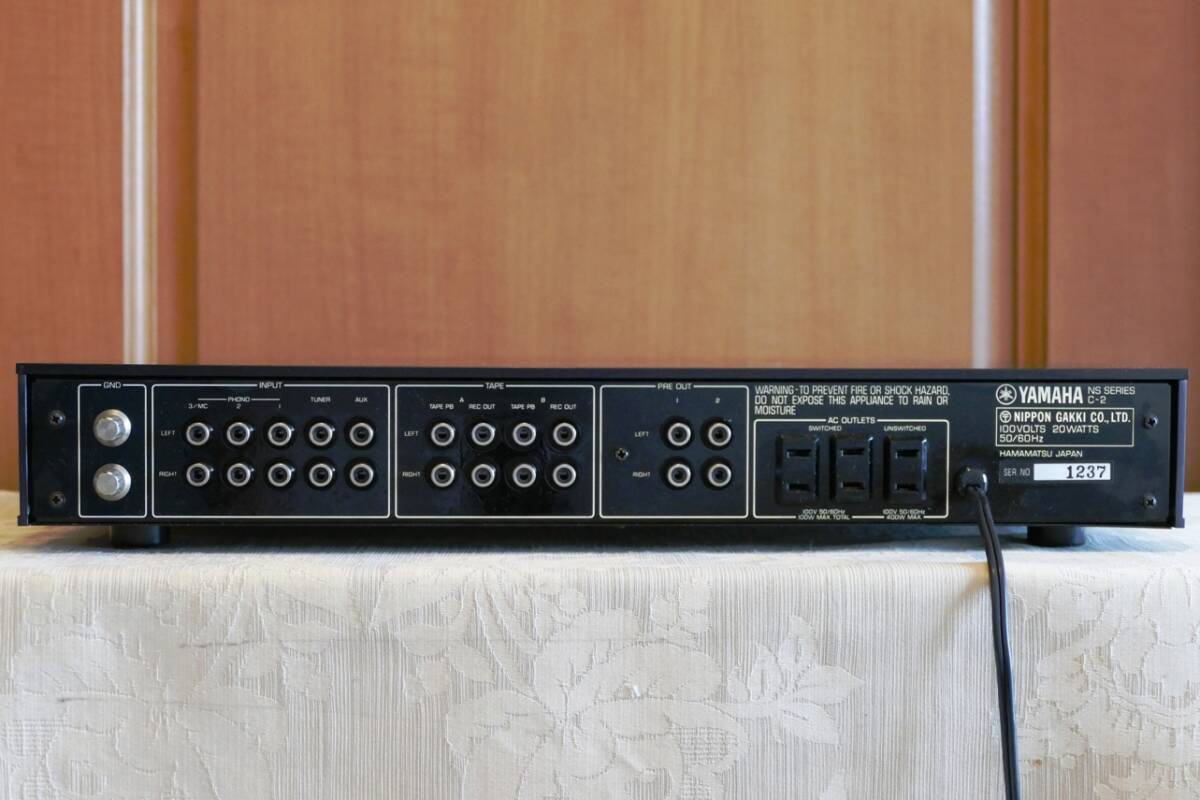  Yamaha C-2 предусилитель контроль усилитель полное обслуживание исправно работающий товар 