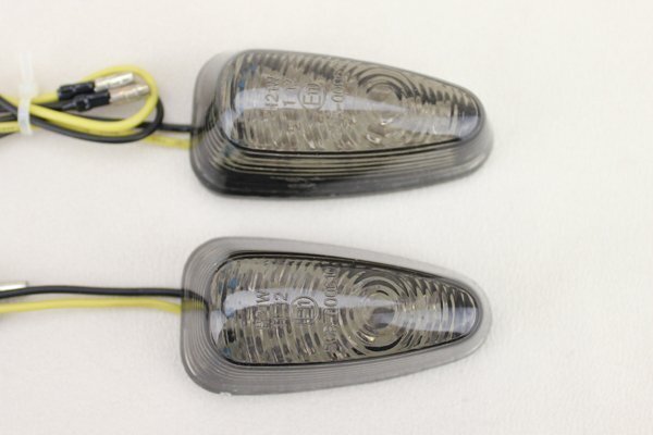 送料格安 貼り付け スモーク LEDエアロウインカー 左右セット YZF-R1 XJR1300 XJR1200 YZF-R6 XJR400 SR400 FZR750 YZF-R25 YZF-R15