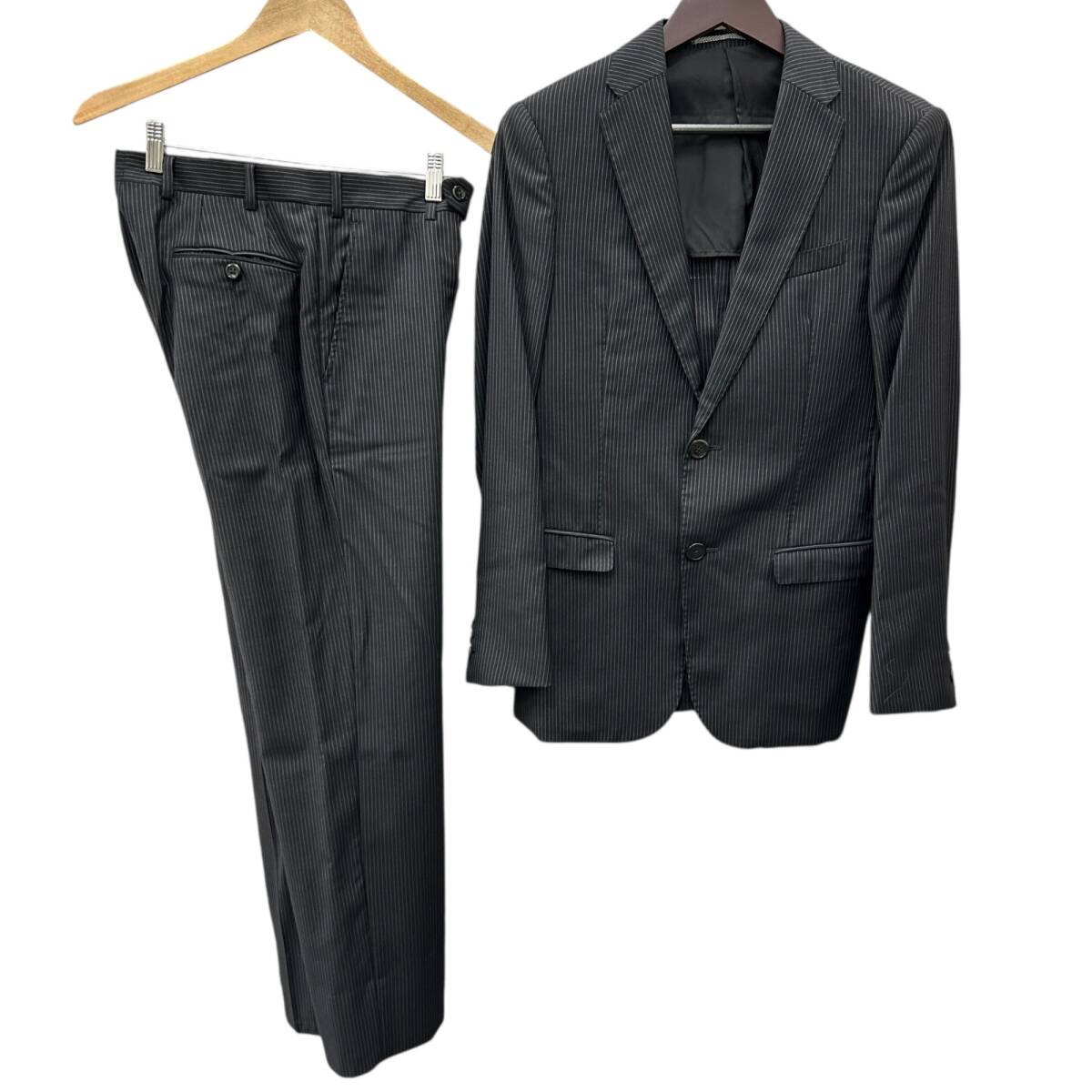 ◎中古品◎ARMANI COLLEZIONI アルマーニ シングルスーツ ブラック ピンストライプ 上下セット ネーム入り I1321CIOA