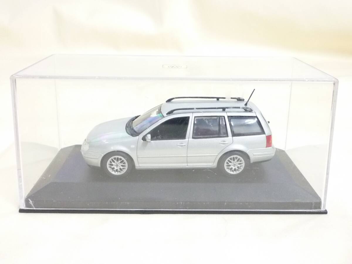 ★中古品★MINICHAMPS ミニチャンプス ミニカー VW フォルクスワーゲン ゴルフ OFM61880O
