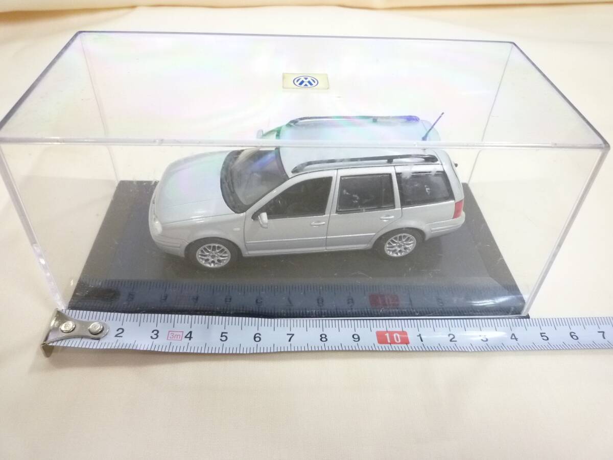 ★中古品★MINICHAMPS ミニチャンプス ミニカー VW フォルクスワーゲン ゴルフ OFM61880O