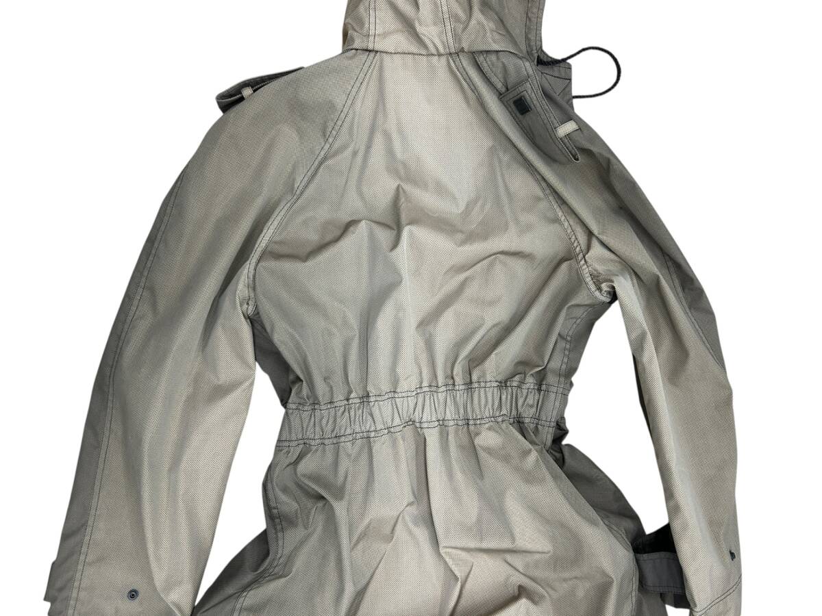 ◎中古品◎シャネル スポーツライン CHANEL 03P レインコート フード付き 38 雨用 カーキ系 ブラック系 tsuEH92267COS