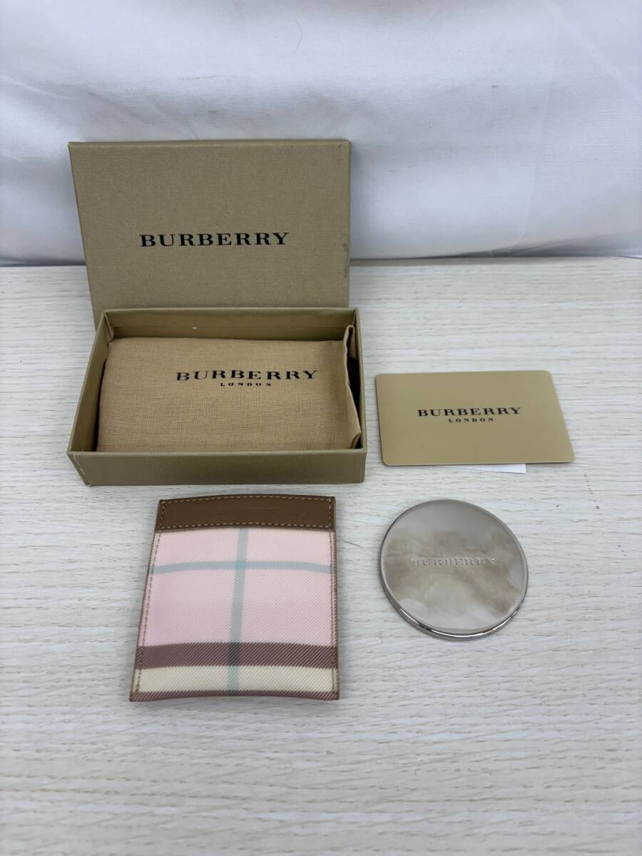 【中古品】　Burberry バーバリー コンパクトミラー&ケース　box付　鏡　小物　シルバー　丸形　IST1774Y