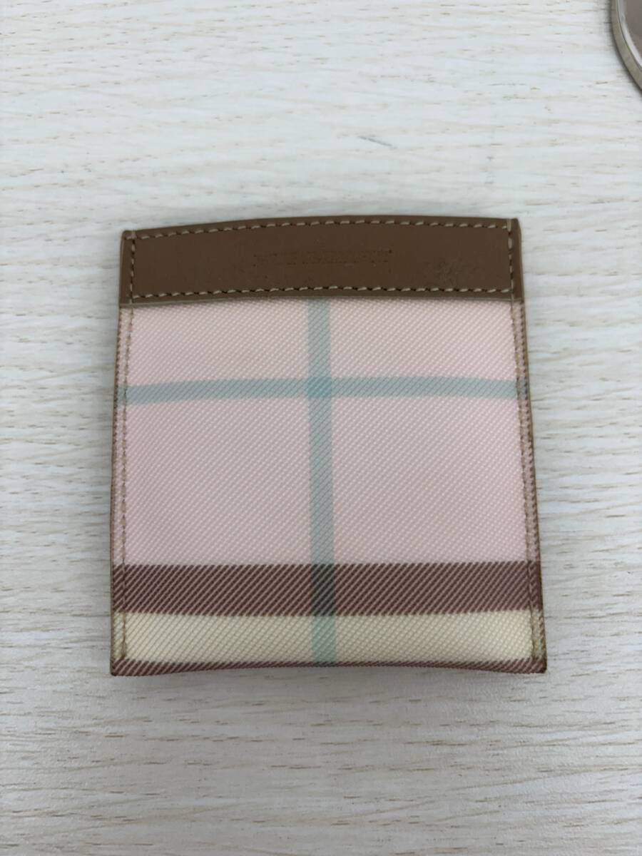 【中古品】　Burberry バーバリー コンパクトミラー&ケース　box付　鏡　小物　シルバー　丸形　IST1774Y