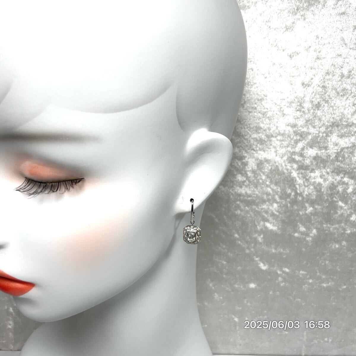 SWAROVSKI スワロフスキー スクエア調 クラッシック風 シルバーカラー クリスタル ラインストーン ピアス イヤリング アクセサリー 装飾品 _画像7