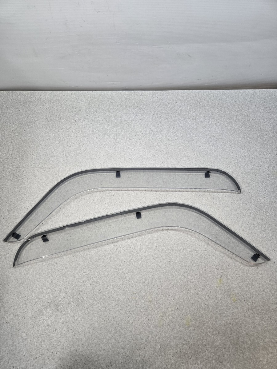 スバル　サンバー　TV1 TV2 TW1 TW2 TT1 TT2等ドアバイザー　左右セット_画像1