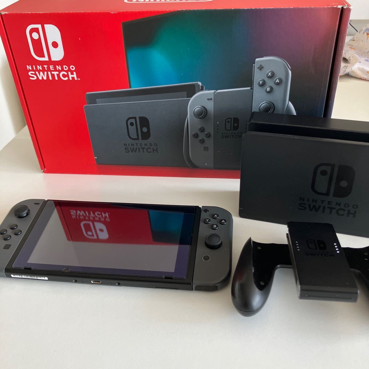 Nintendo Switch 中古 初期化済 sdカード付 Nintendo Switch 中古 初期化済 sdカード付