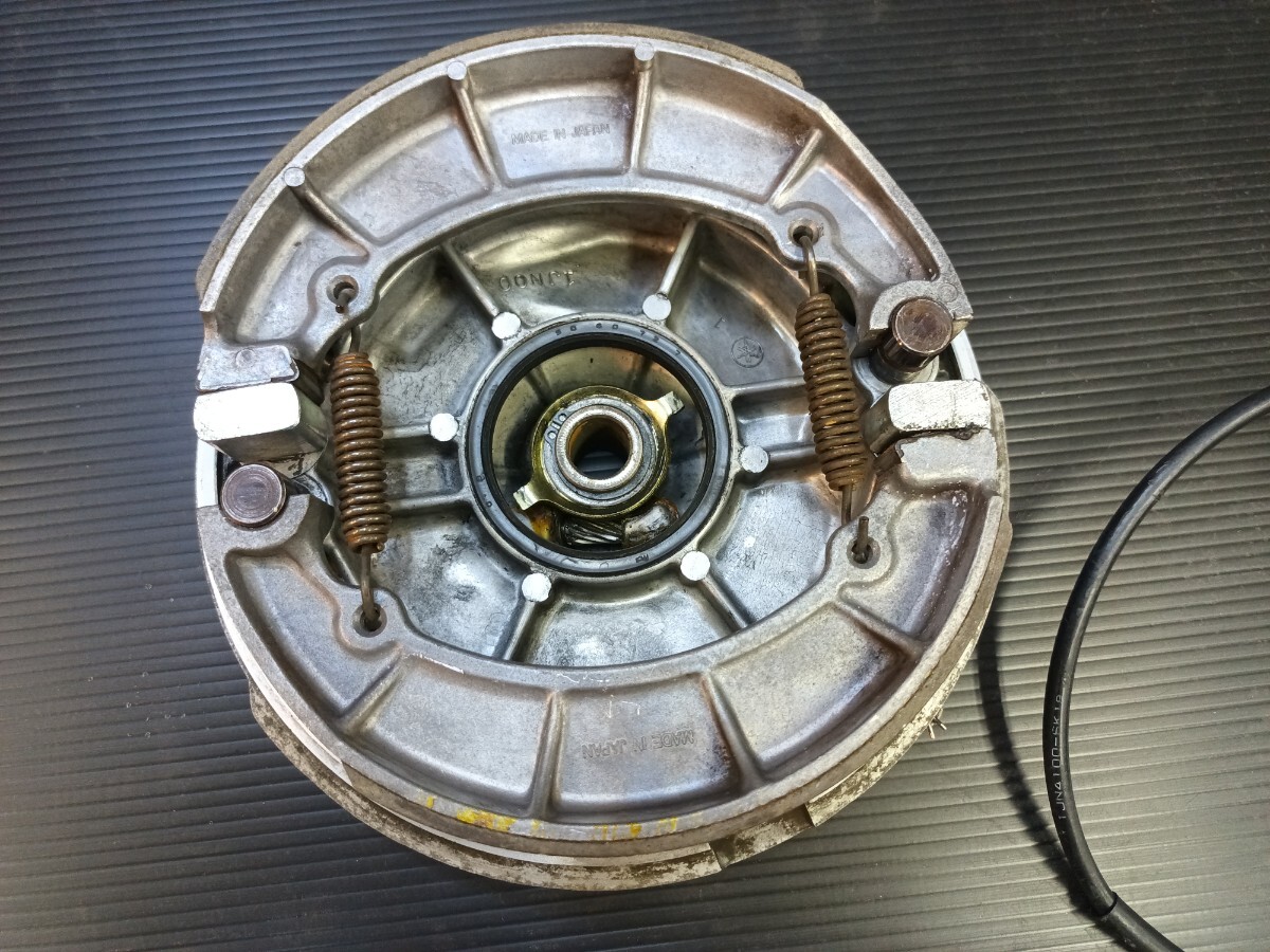 SR400用 フロントホイール用 ノーマル 純正 ドラムブレーキ