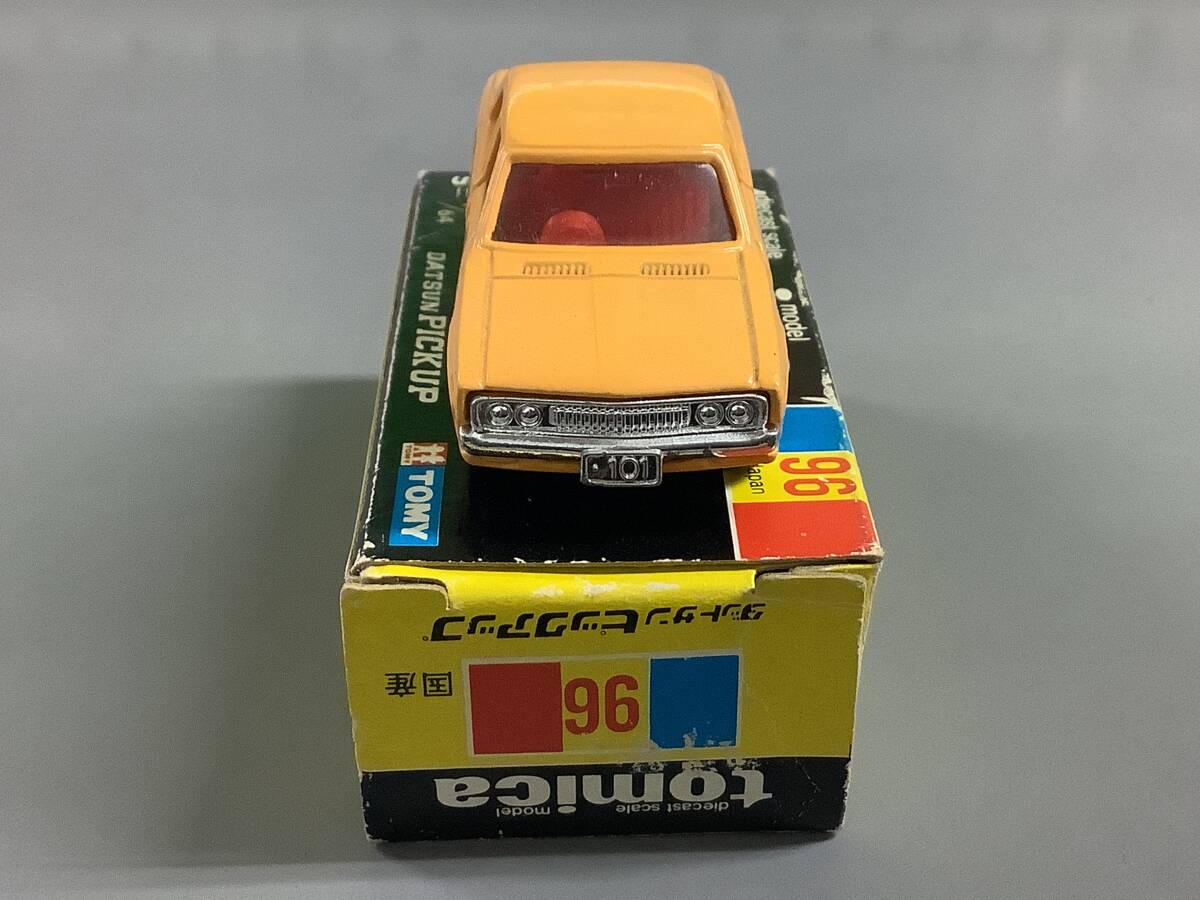  Tomica 96 чёрный с ящиком [ Datsun pick up семья электрификация сервис specification ] сделано в Японии 