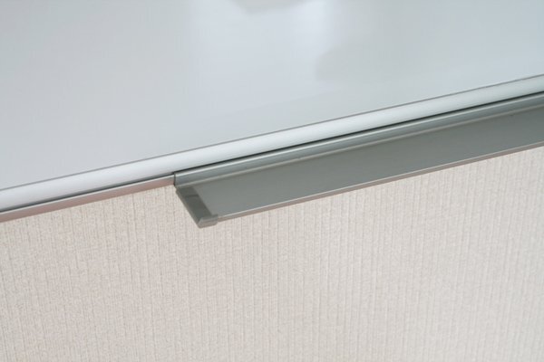  бесплатная доставка белая доска настенный одна сторона aluminium рамка-оправа tray имеется с магнитом .600×900 mm 60x90 cm