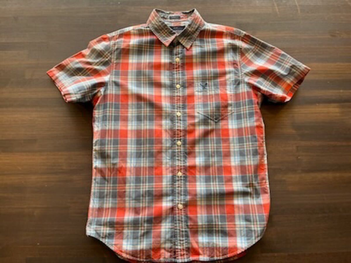 L533 メンズ シャツ ANERICAN EAGLE OUTFITTERS アメリカンイーグル 半袖 チェック レッド ロゴ アメカジ 古著 / M レターパック発送